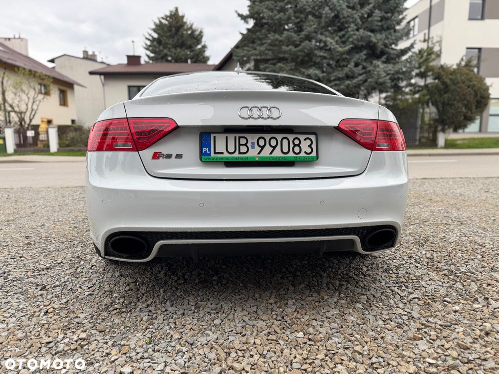 Audi RS5 Coupé Standard - 14