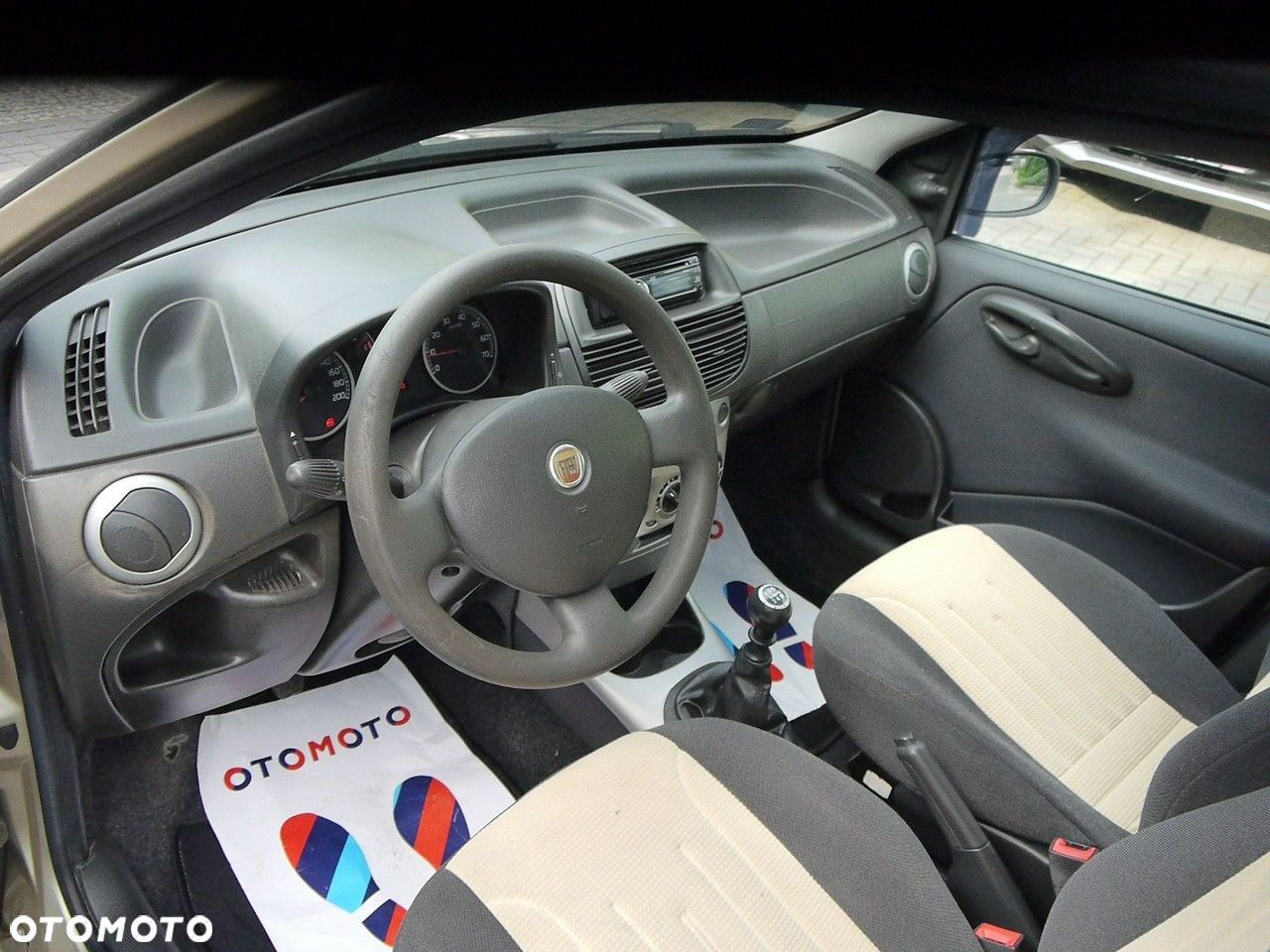 Fiat Punto - 21