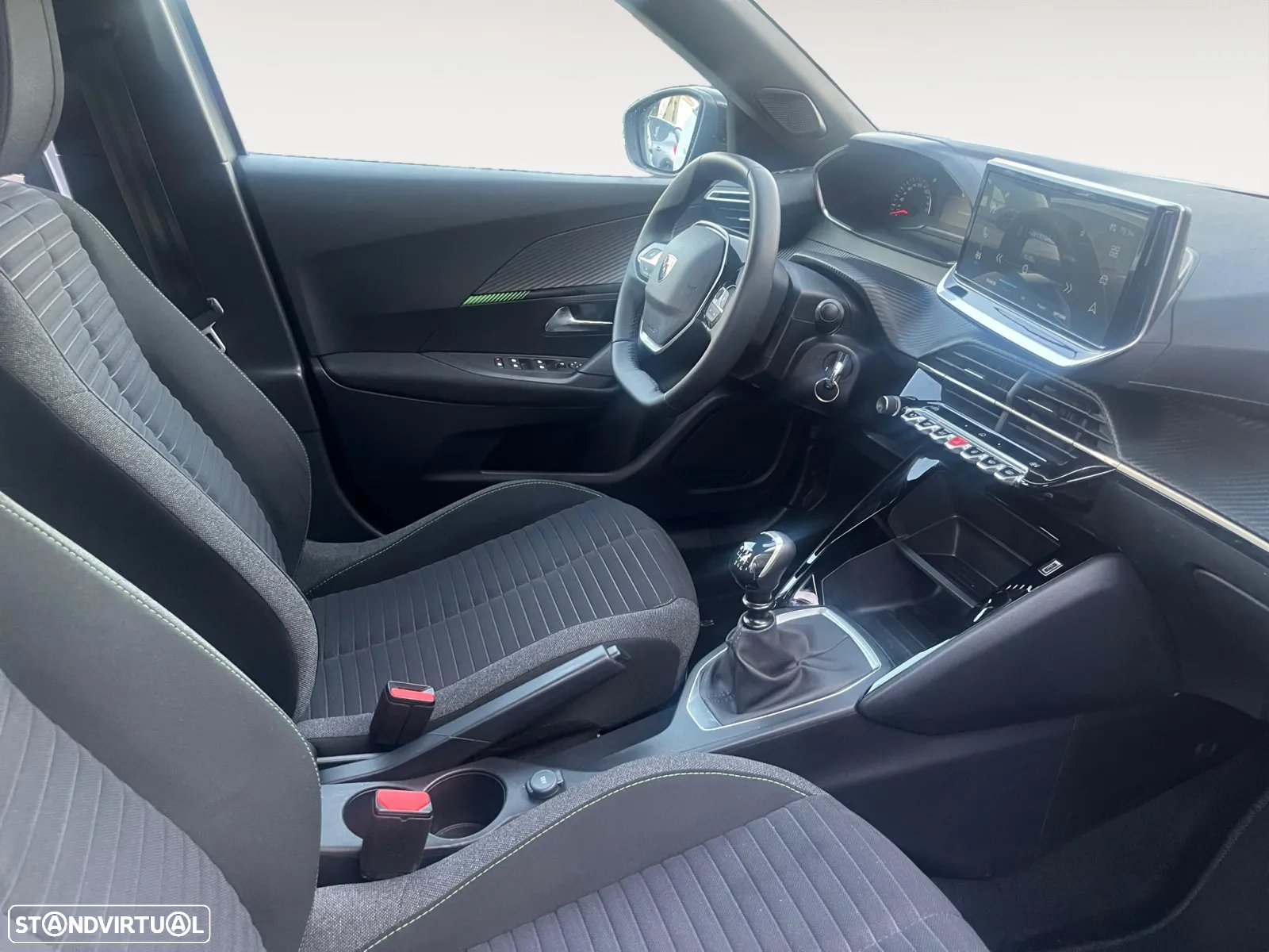 Peugeot 2008 1.2 PureTech Active - 14