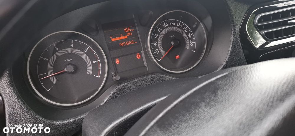 Peugeot 301 1.6 HDi Allure - 13