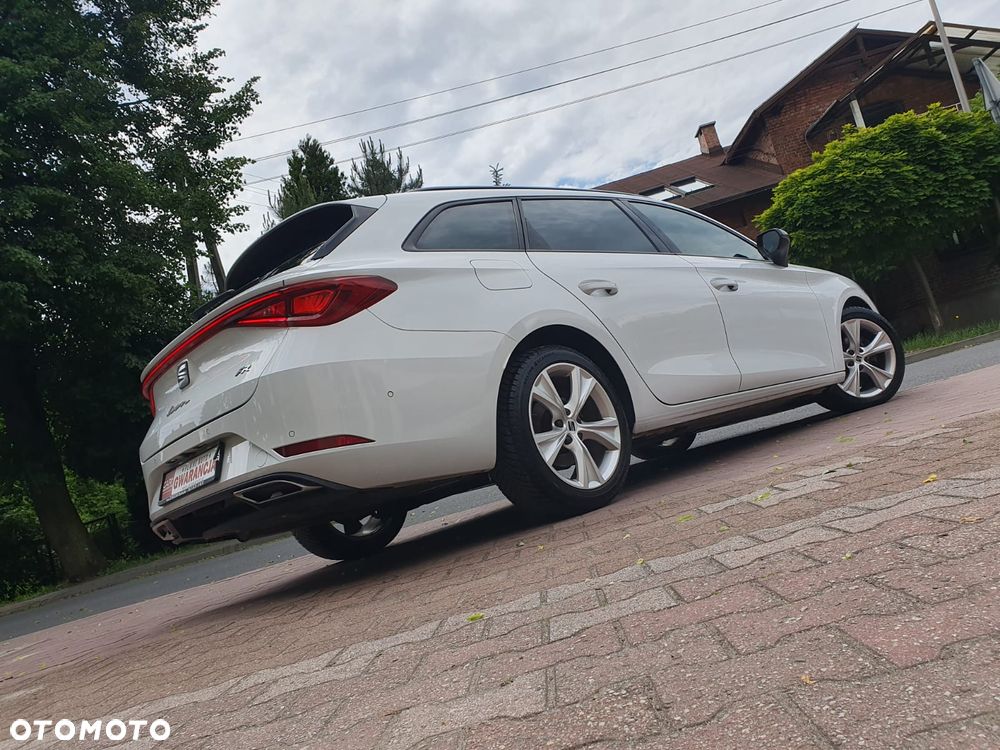 Seat Leon Sportstourer 1.5 eTSI OPF DSG FR - 23