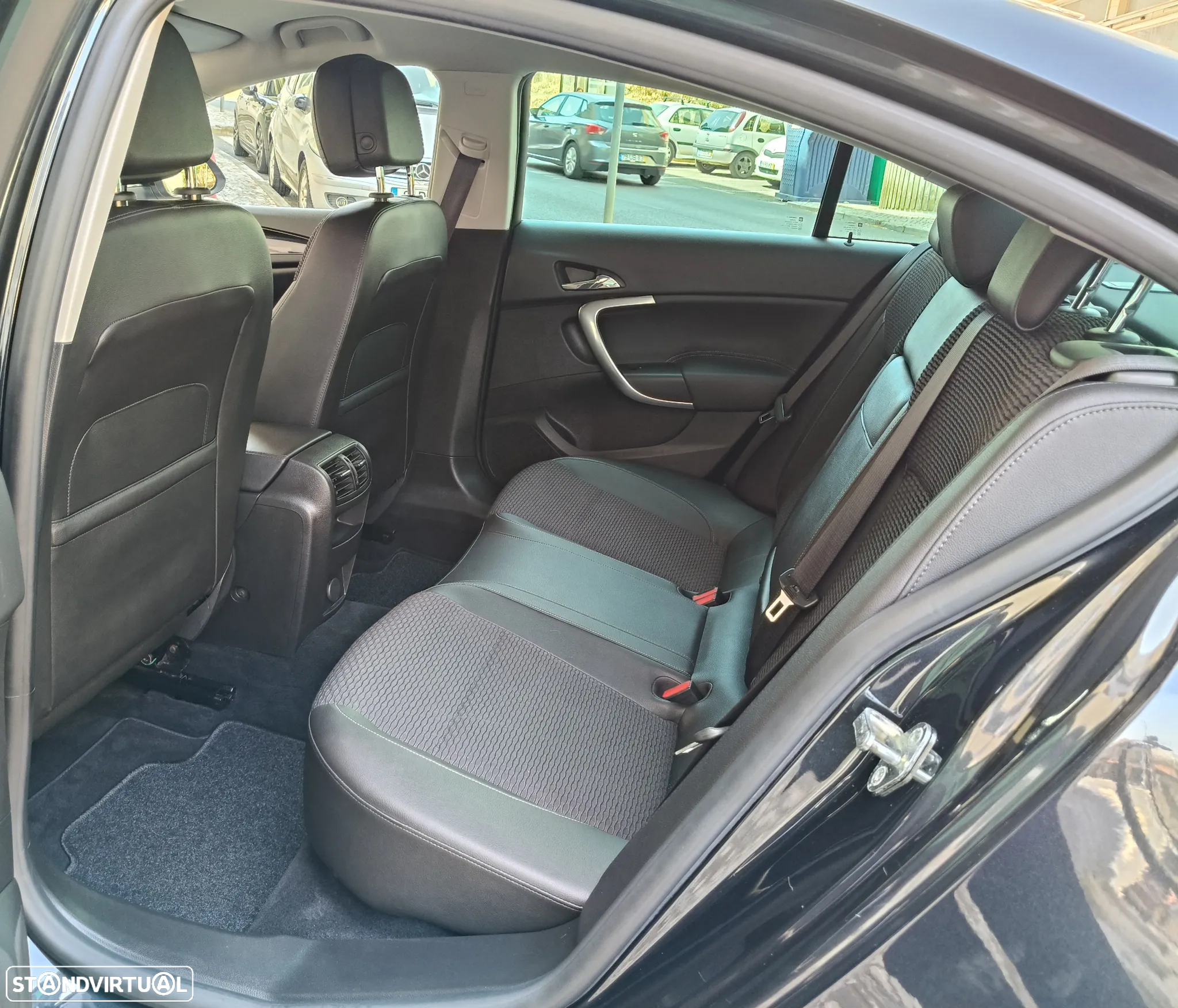 Opel Insignia 2.0 CDTi Cosmo S/S - 23