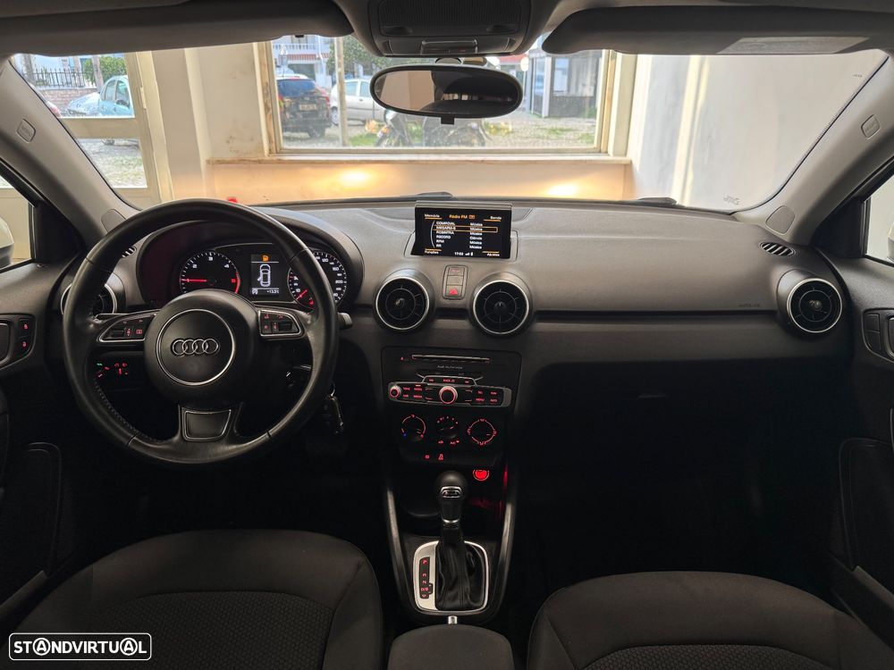 Audi A1 Sportback 1.4 TDI S tronic - 6