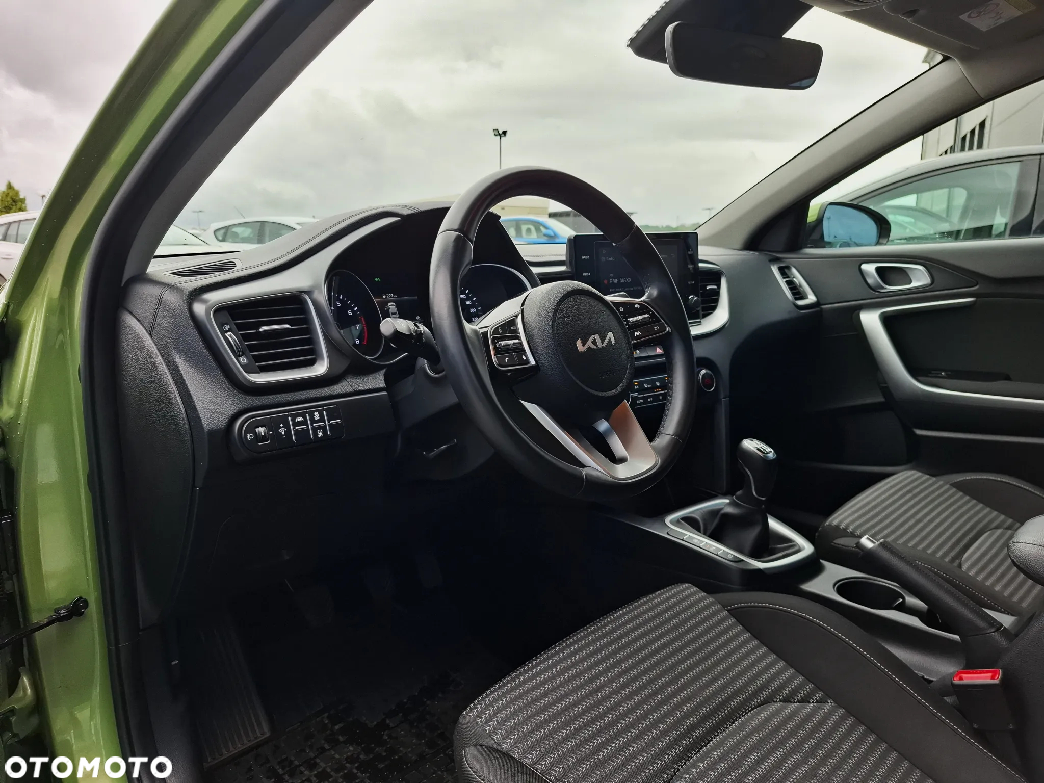 Kia XCeed 1.5 T-GDI M - 10