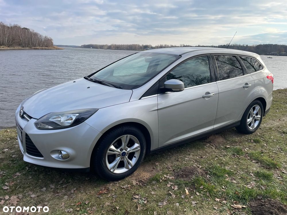 Ford Focus 1.6 Trend - 4