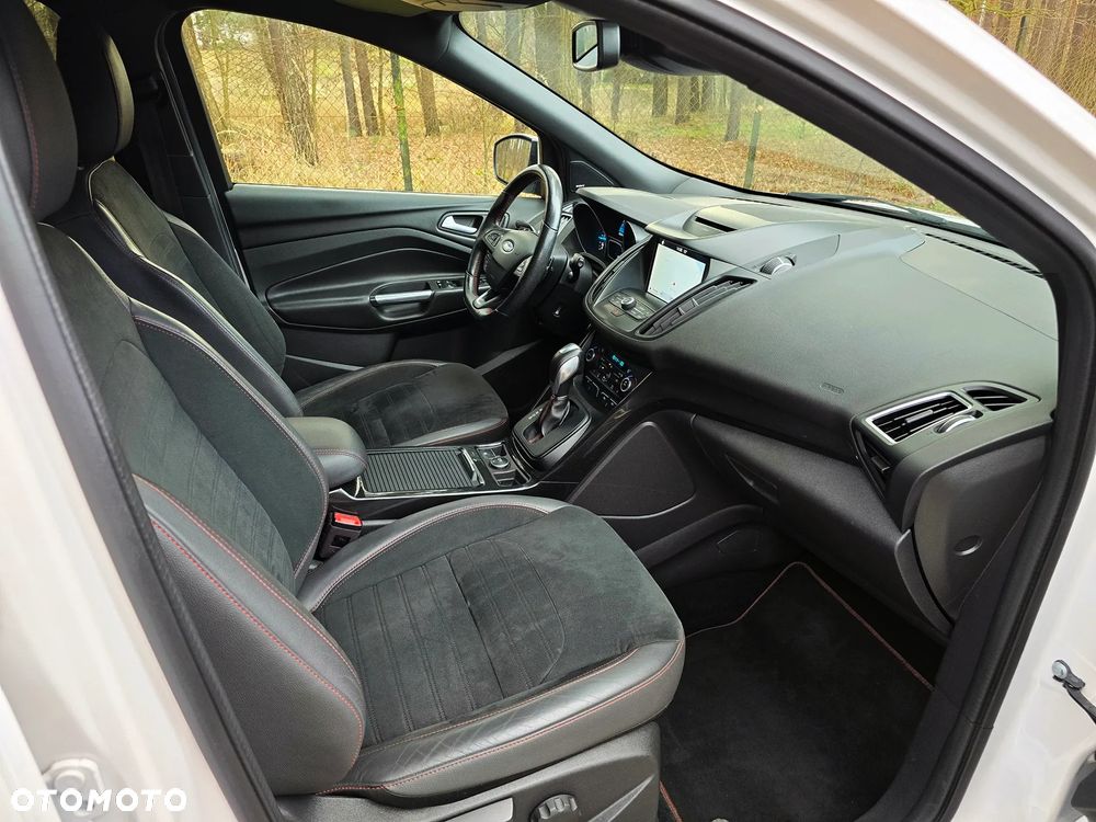 Ford Kuga 2.0 TDCi 4x4 ST-Line - 8