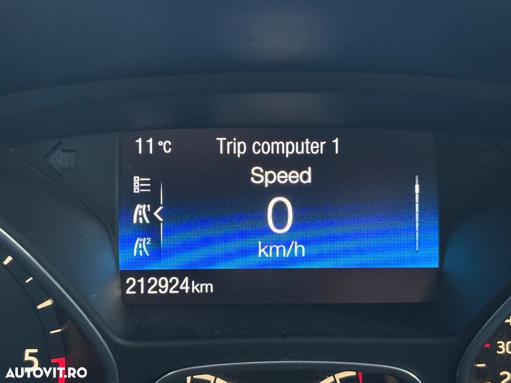Ford Focus - 10