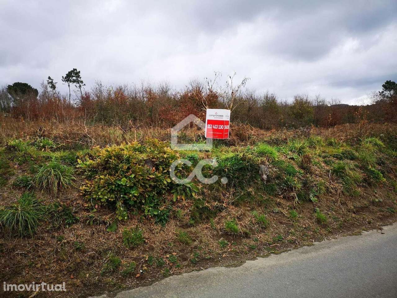 Terreno em Estorãos - Fafe - Grande imagem: 3/4