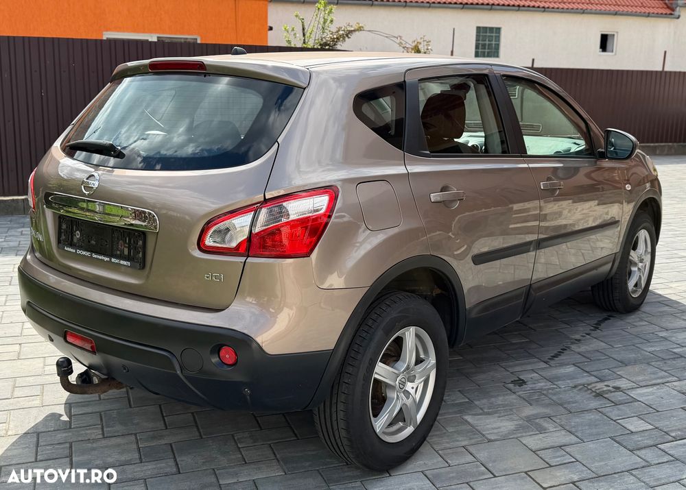 Nissan Qashqai 1.6 DCI 4 x 4 DPF Start/Stop tekna - 7