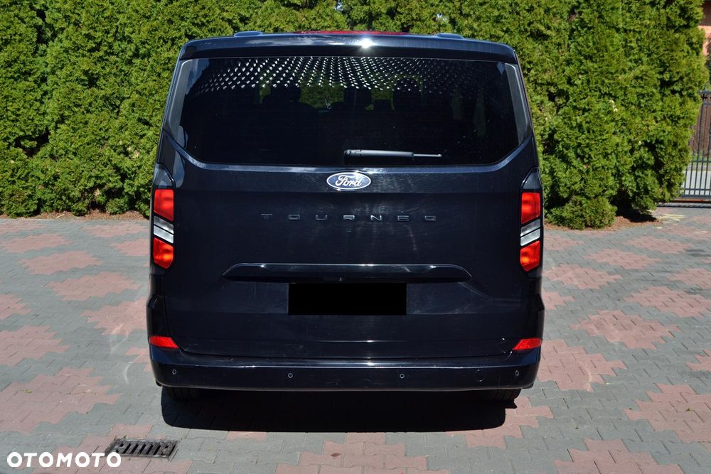 Ford Tourneo Custom L2H1 VA Autm Titanium - 10