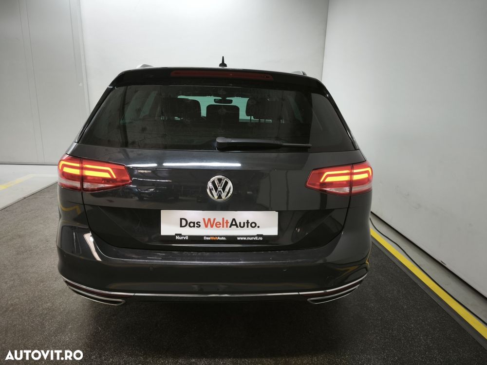 Volkswagen Passat 2.0 TDI DSG Comfortline - 4