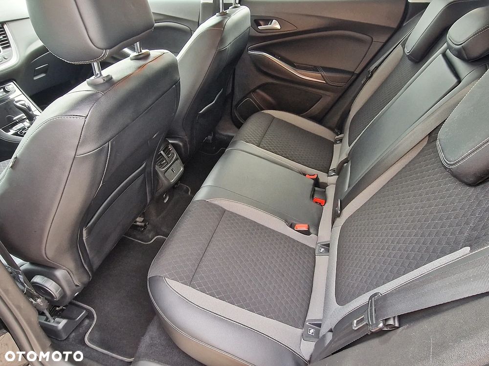 Opel Grandland X - 10