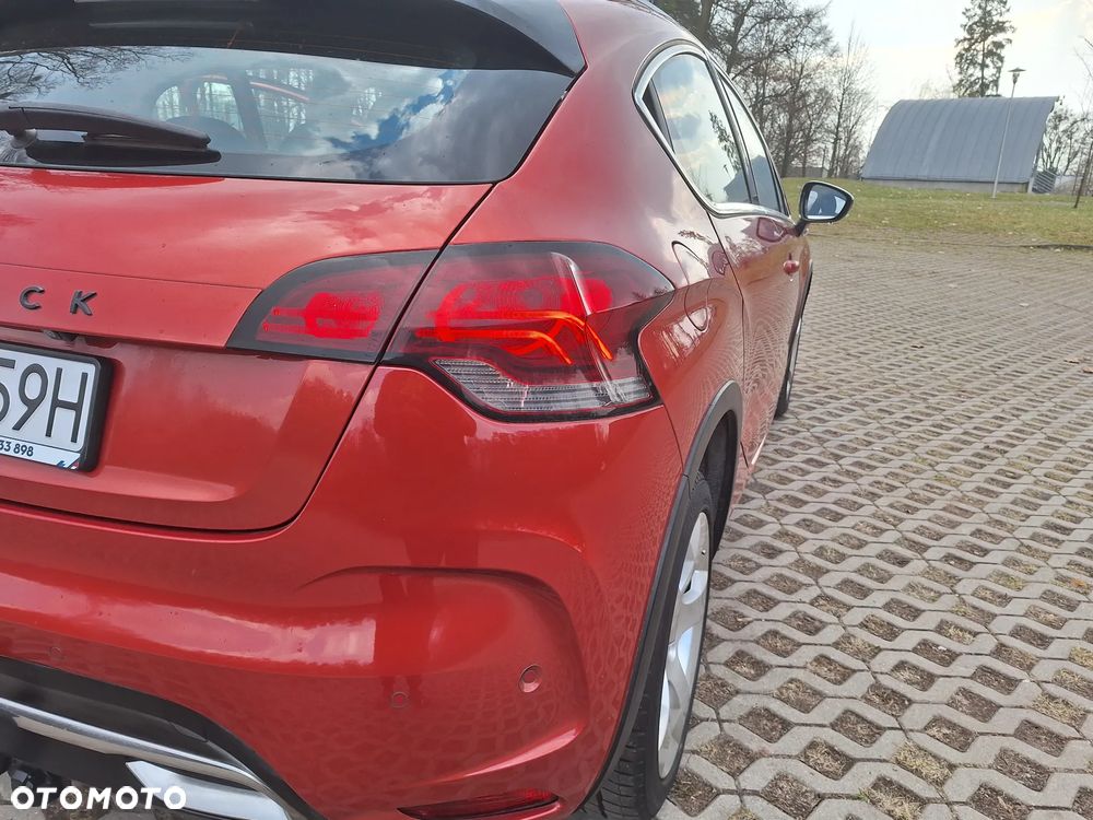 Citroën DS4 1.6 e-HDi SoChic MCP - 22