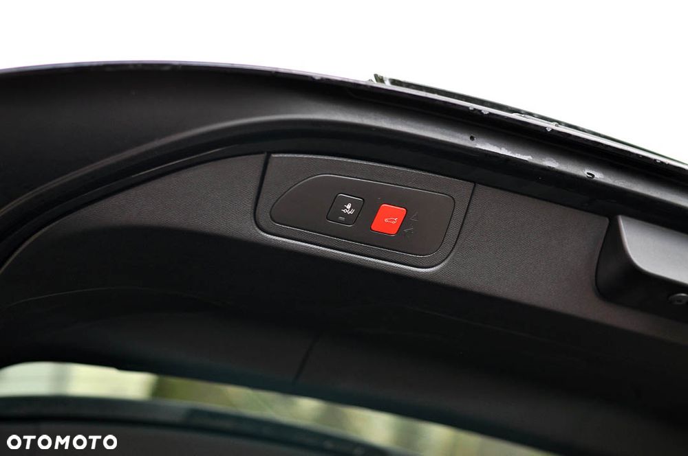 DS Automobiles DS 7 Crossback 1.6 PureTech Performance Line + - 17