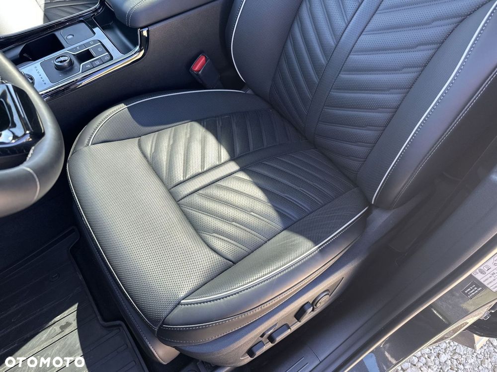 Kia Sorento - 12