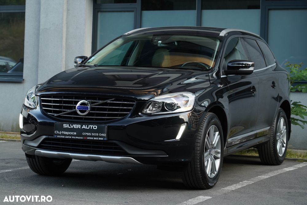 Volvo XC 60 D4 AWD Geartronic Summum - 3