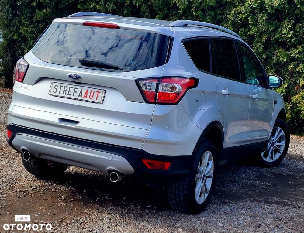Ford Kuga - 4