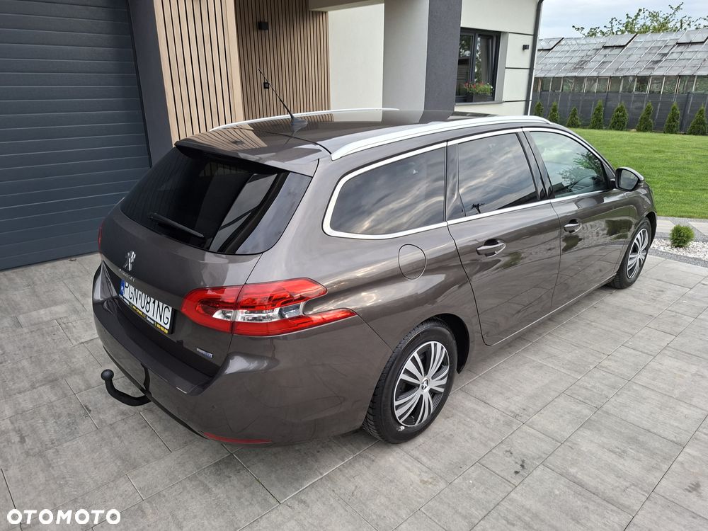 Peugeot 308 1.6 BlueHDi Allure S&S - 6