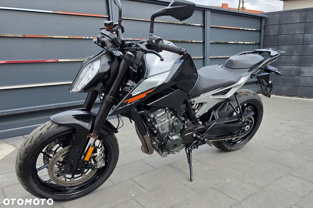 KTM Duke - 15