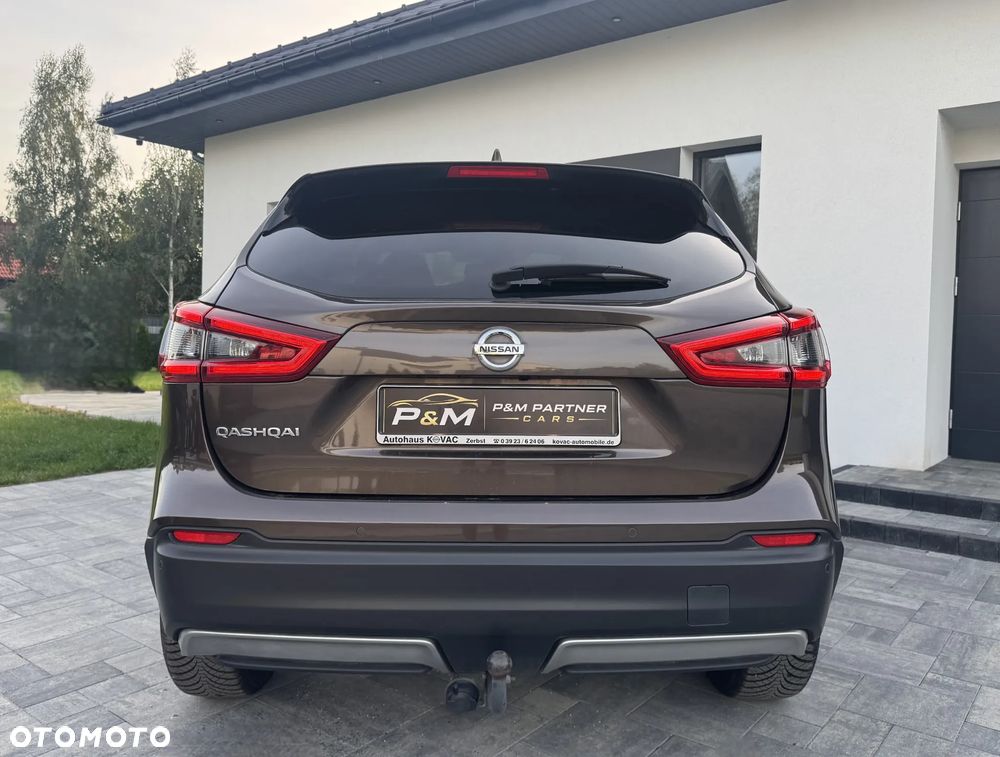 Nissan Qashqai 1.3 DIG-T N-Connecta - 34