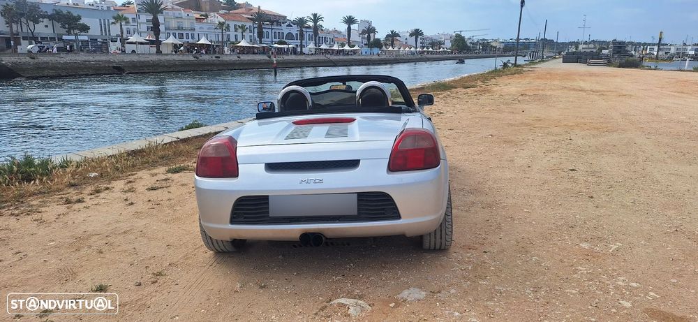 Toyota MR2 Roadster - 6