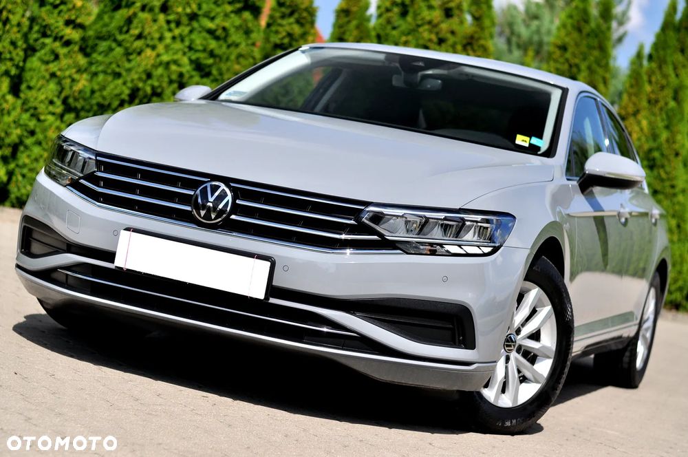 Volkswagen Passat 2.0 TDI EVO Business DSG - 10