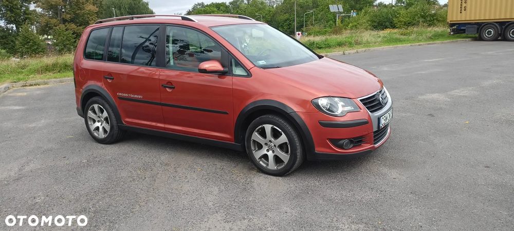 Volkswagen Touran 1.9 TDI DPF Cross - 13