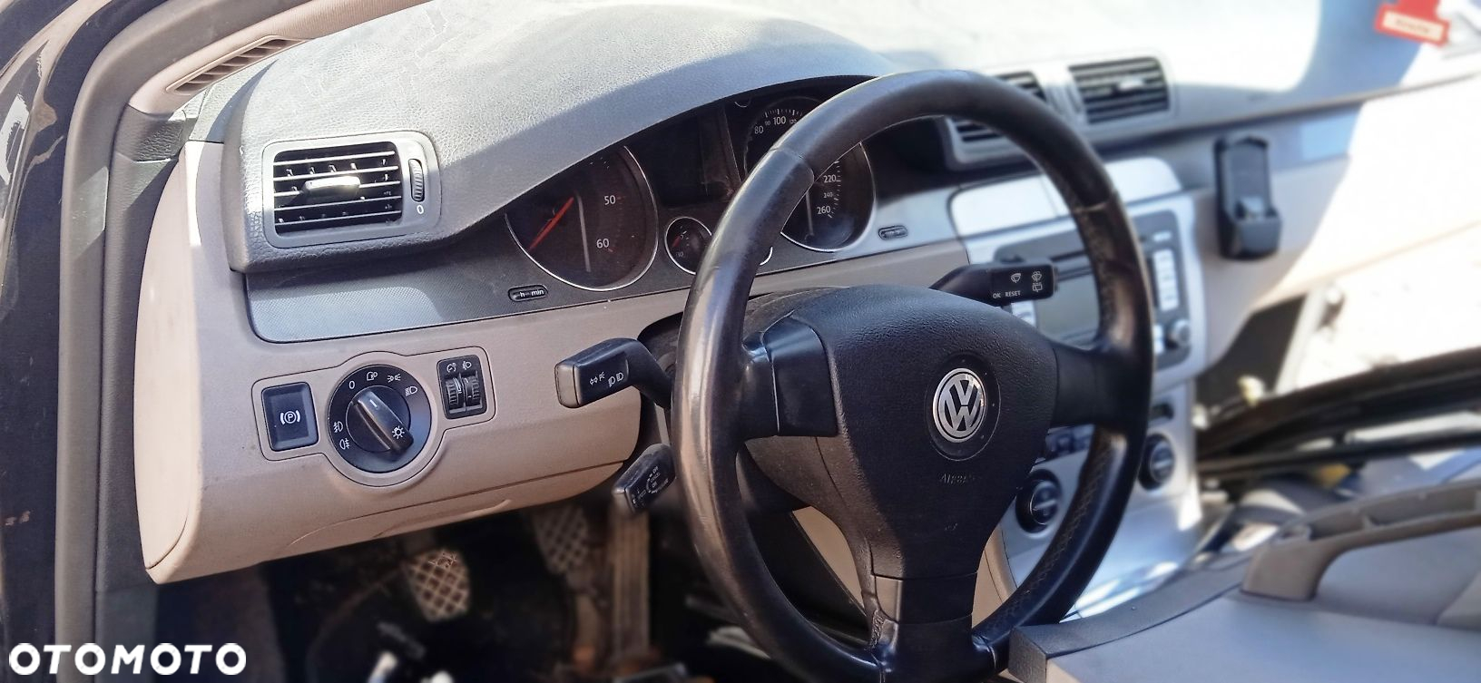 Na części VW Passat B6 2.0 TDI kombi lakier LC9X silnik BMP skrzynia biegów JLU - 2