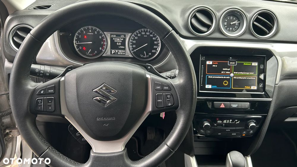 Suzuki Vitara 1.6 Premium 2WD - 6
