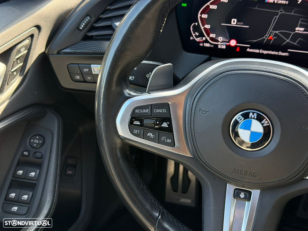 BMW M135i xDrive - 38