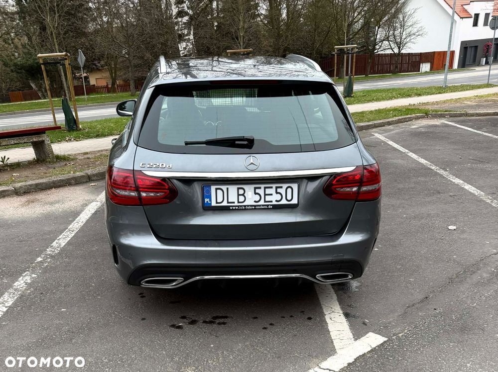 Mercedes-Benz Klasa C 220 d 9G-TRONIC - 13