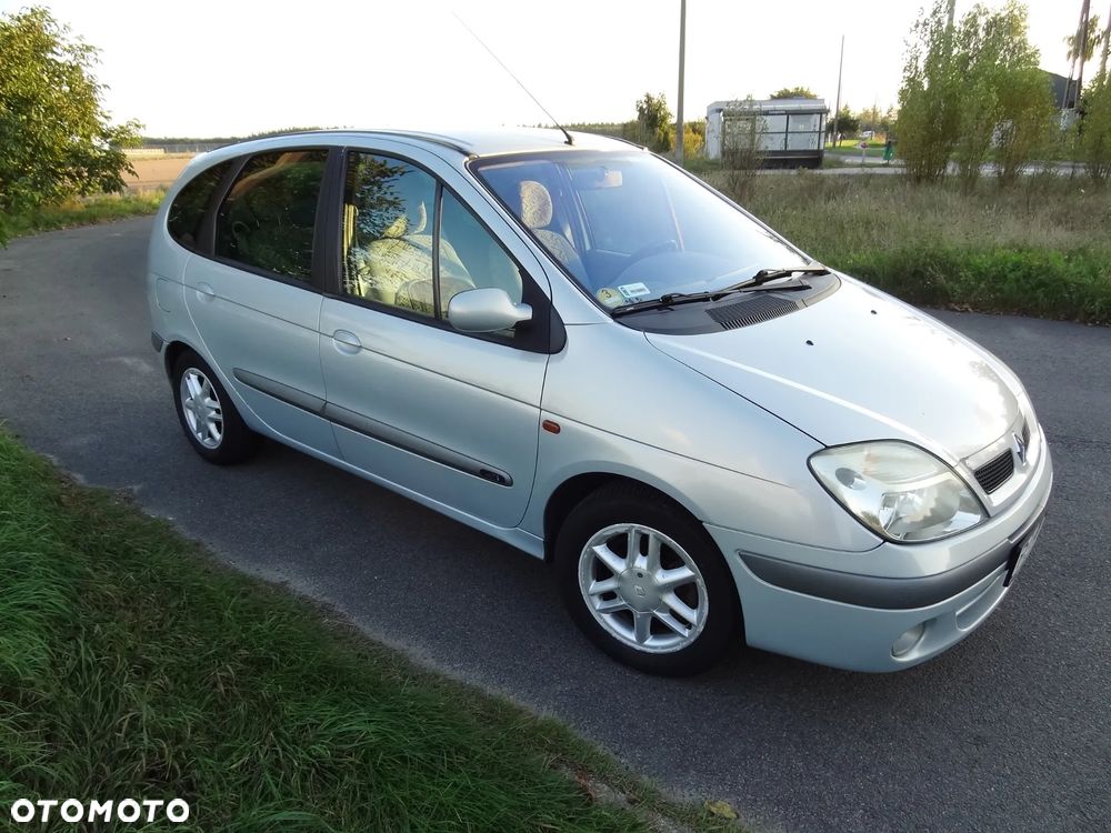 Renault Scenic 1.9 dCi EXpression - 7
