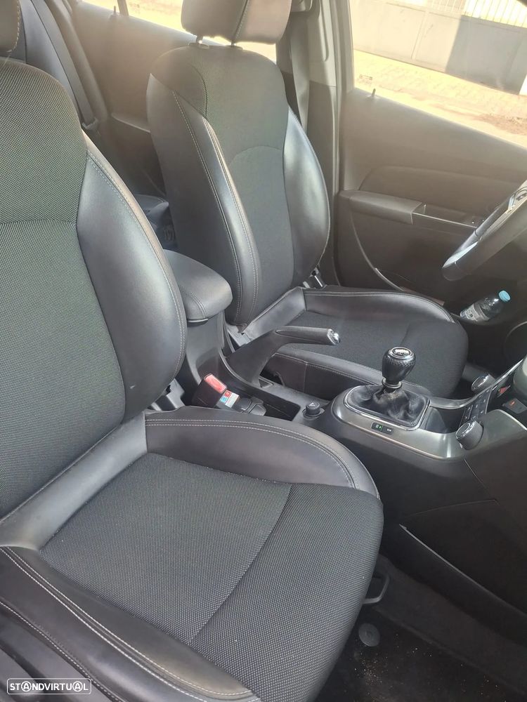 Chevrolet Cruze 1.7 VCDi LTZ - 9
