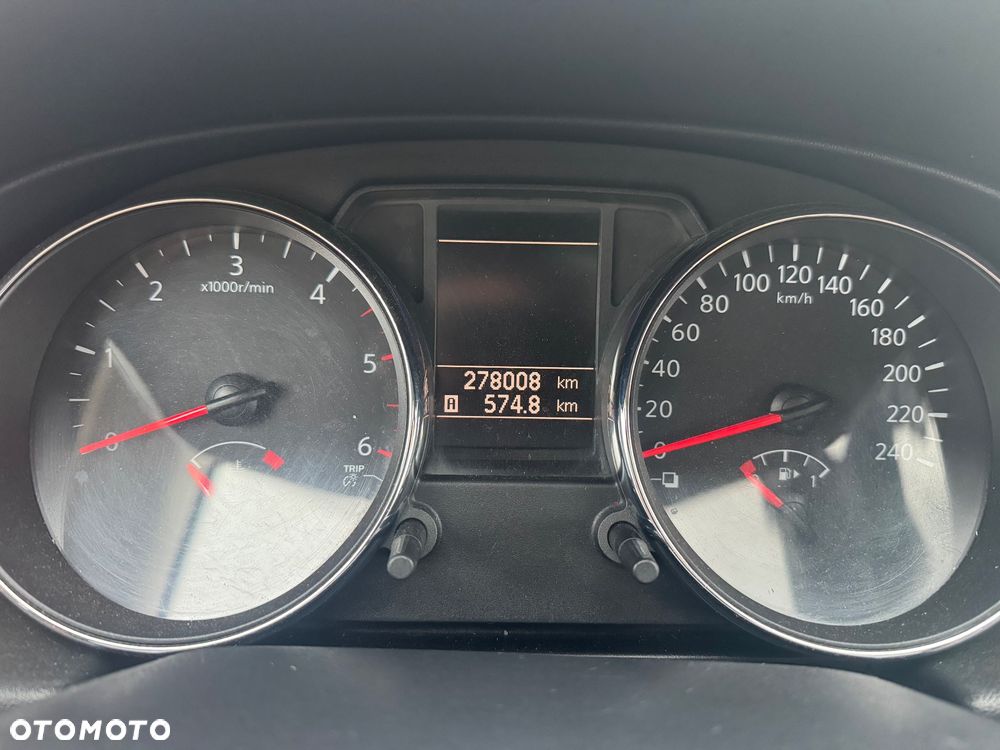 Nissan Qashqai 2.0 dCi Tekna - 15