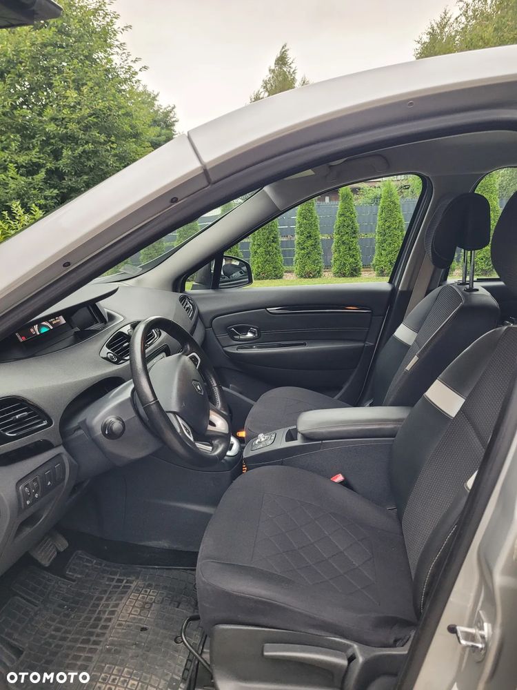 Renault Scenic dCi 110 FAP EDC Bose Edition - 12
