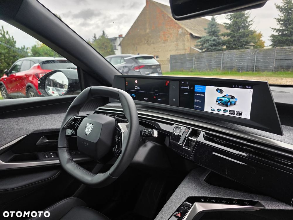 Peugeot E-5008 210 Allure - 23