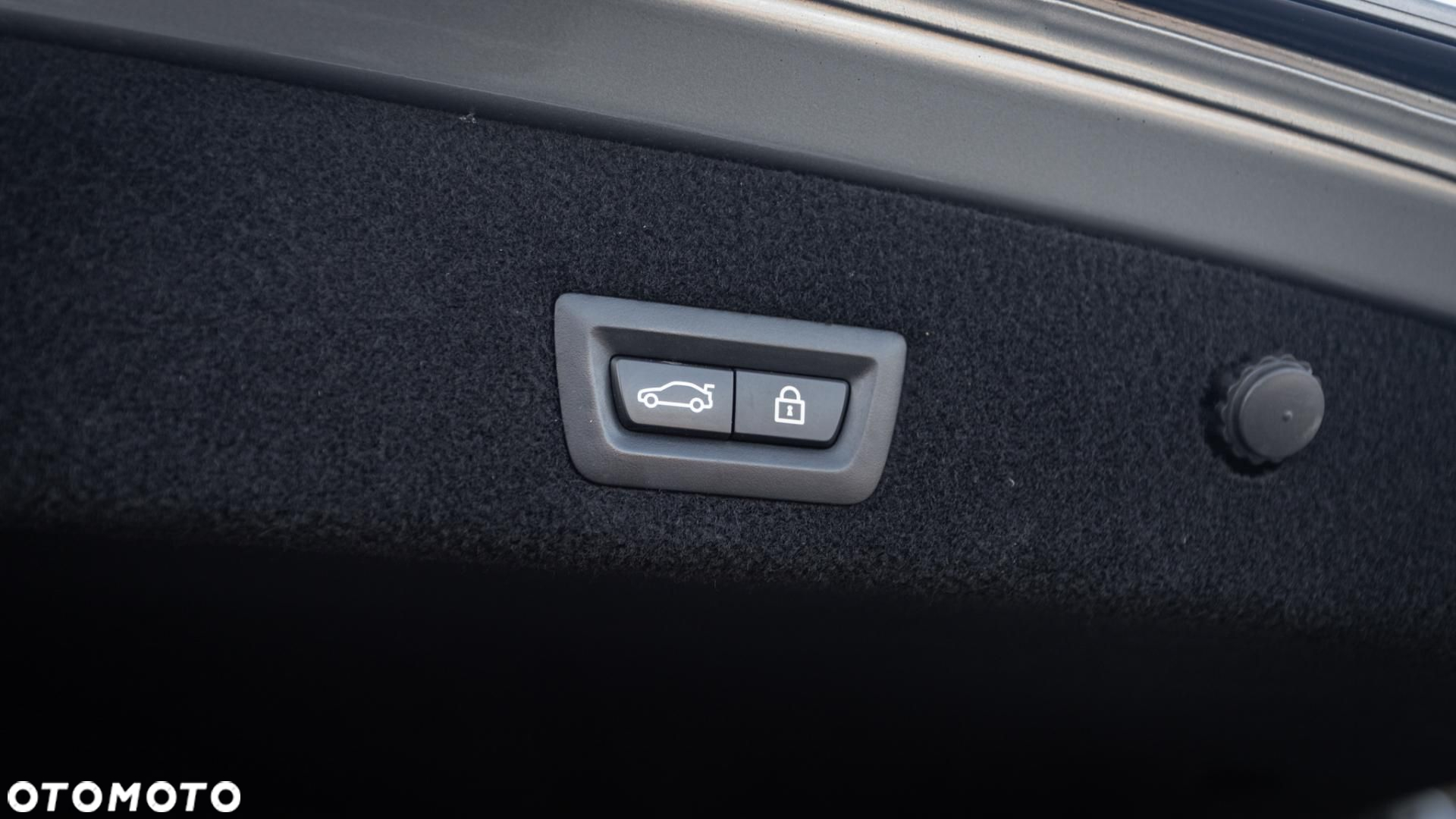 BMW Seria 7 - 38