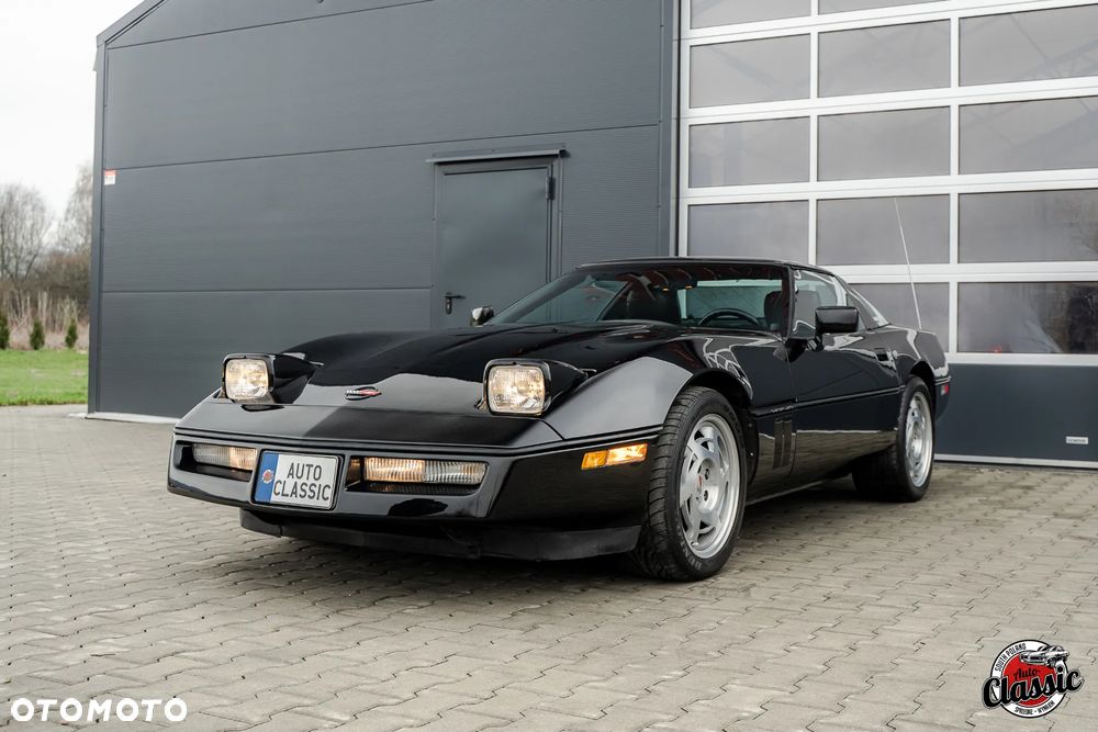 Chevrolet Corvette - 2