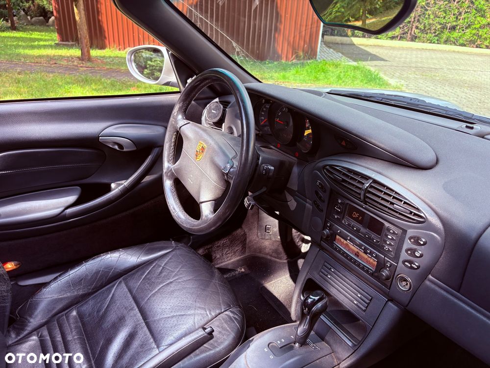 Porsche Boxster - 17