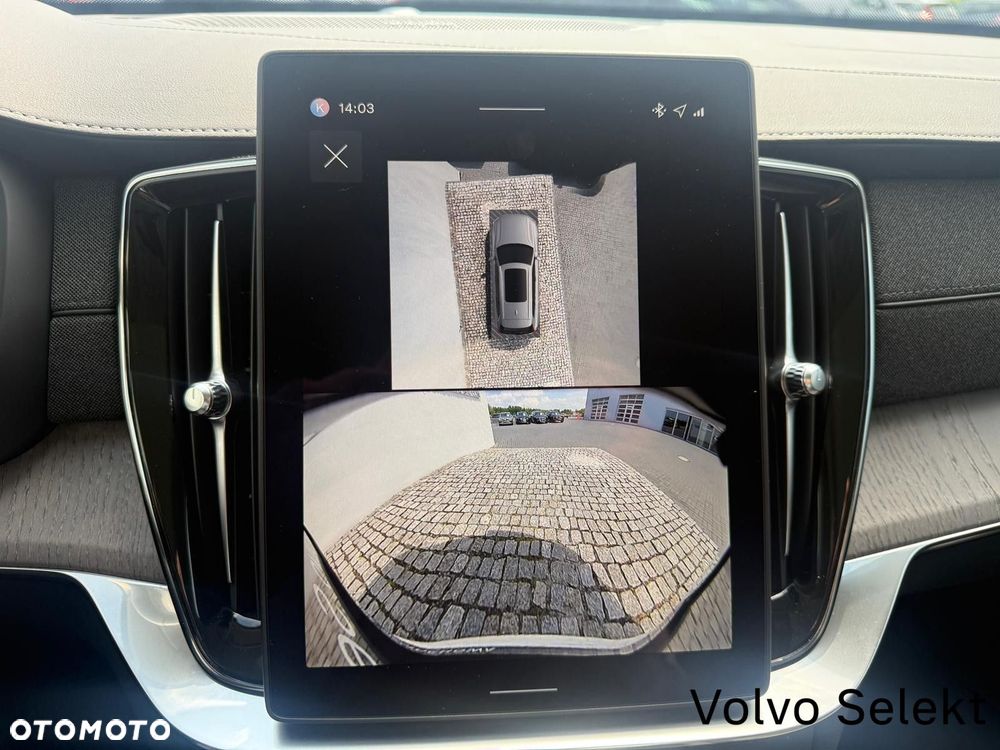 Volvo XC 90 - 23
