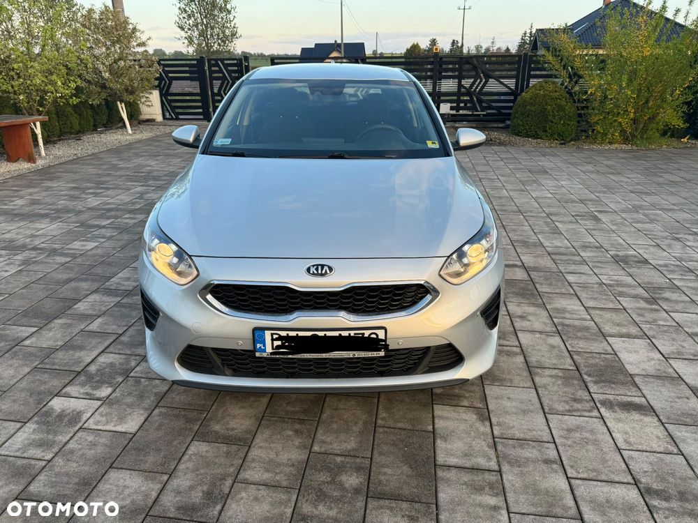 Kia Ceed - 1