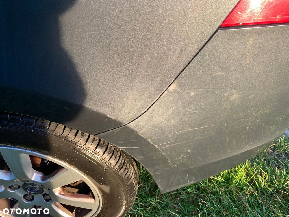 Volvo V60 D2 Momentum - 9