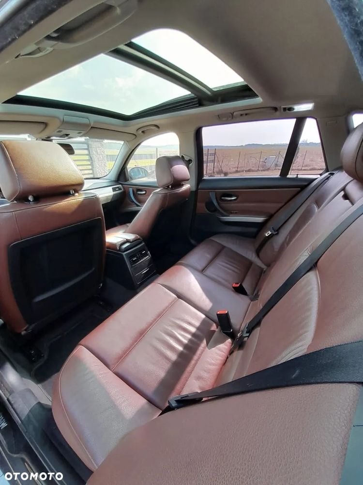 BMW Seria 3 318d - 9