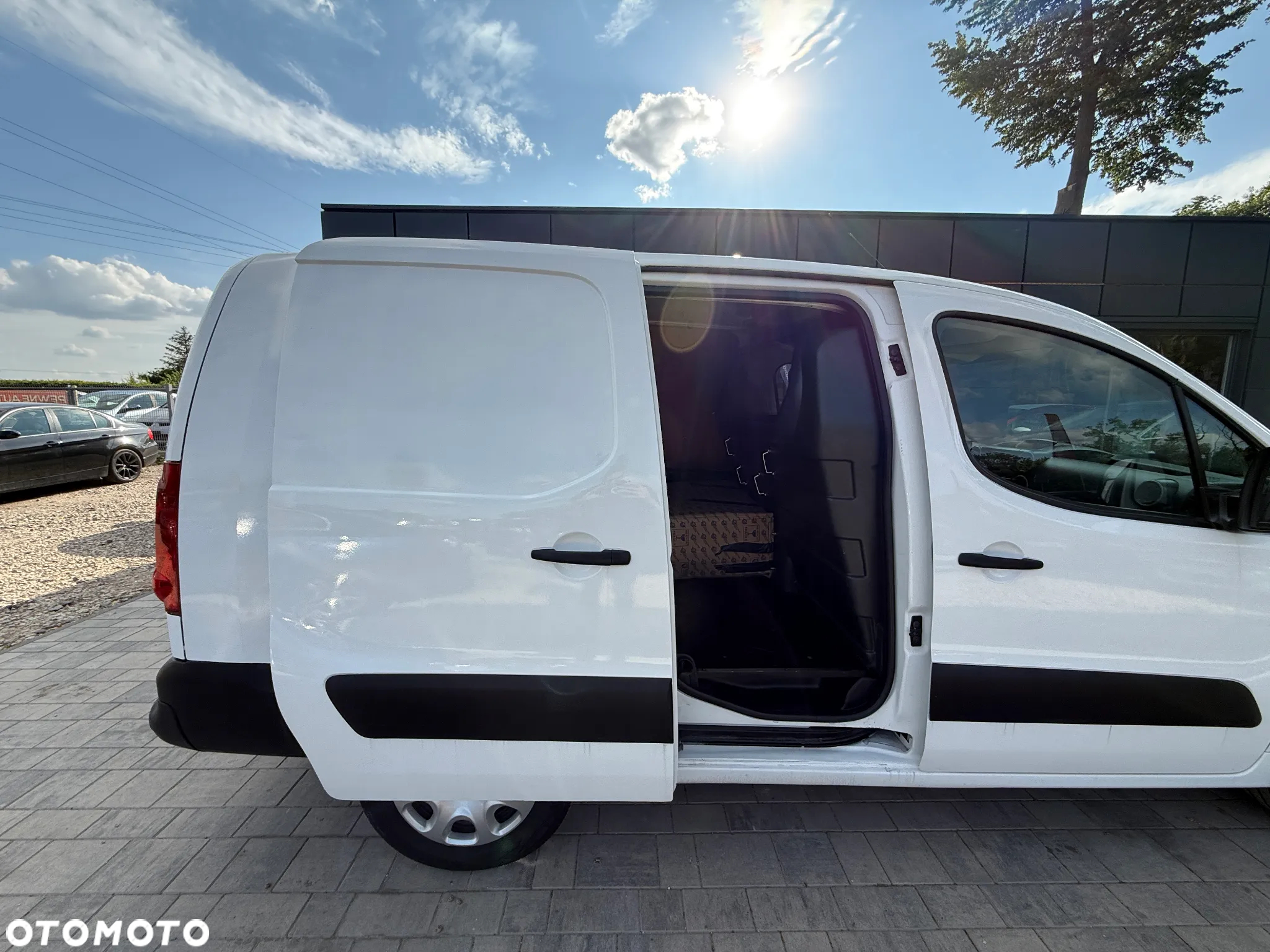 Peugeot Partner LONG Klimatyzacja Centralny Zamek Radio CD - 14