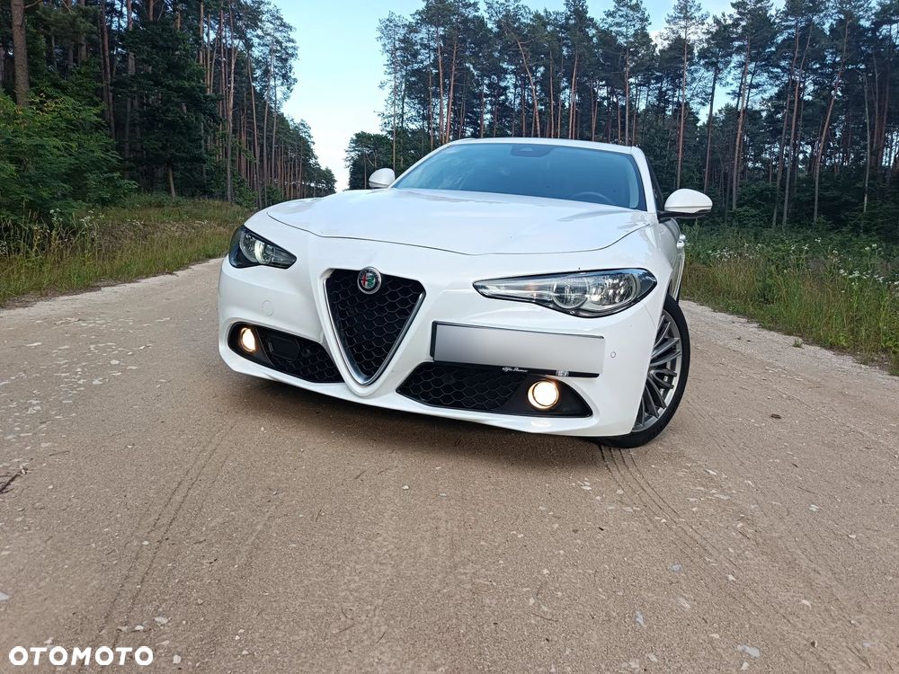Alfa Romeo Giulia 2.0 Turbo - 2