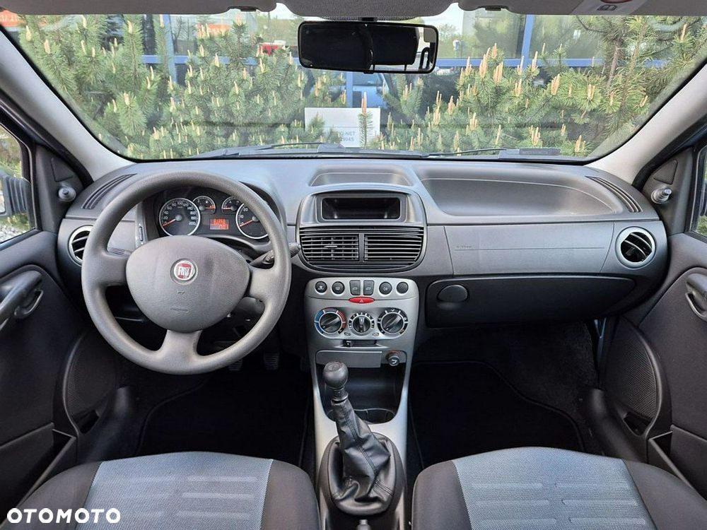 Fiat Punto - 5