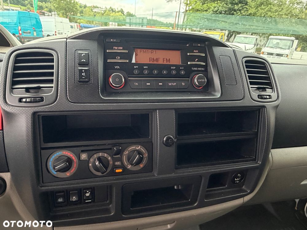 Nissan Cabstar 35.13 PODNIESIONE BURTY KIPER WYWROTKA ZADBANY IGŁA - 24