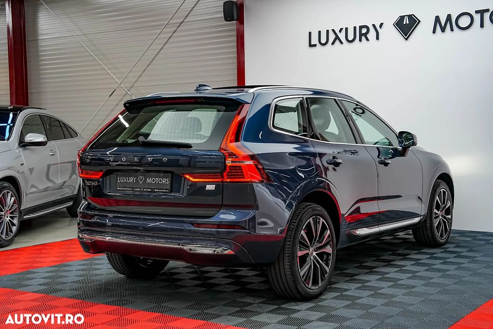 Volvo XC 60 Recharge T6 Twin Engine eAWD Inscription Expression - 11