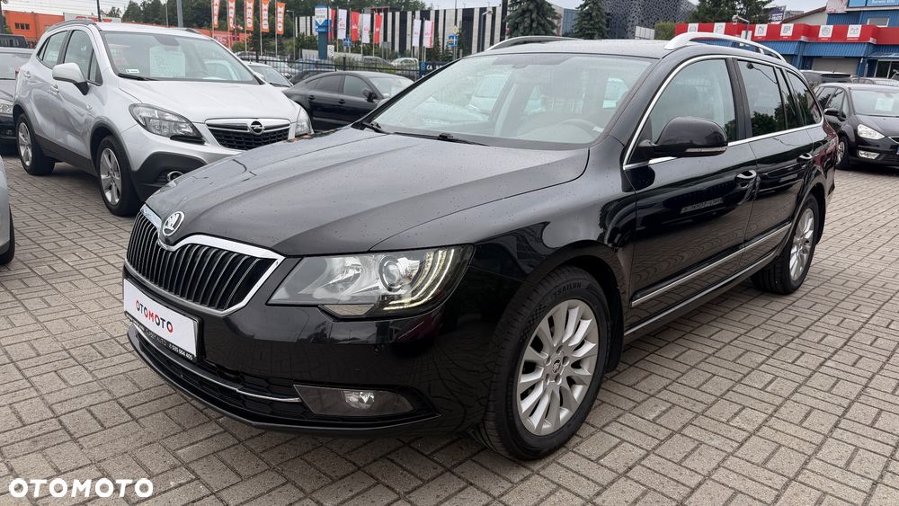 Skoda Superb 2.0 TDI 4x4 Elegance DSG - 11