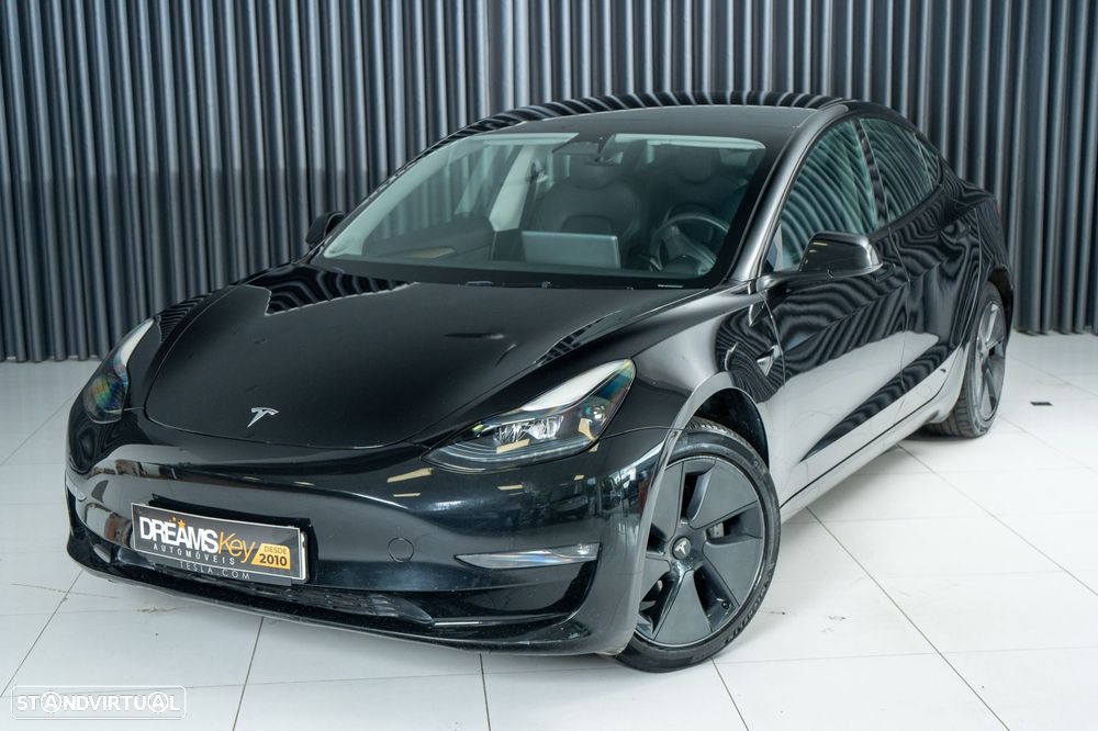 Tesla Model 3 Long Range Tração Traseira - 18